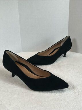 Vionic Josie Classic Black Suede Pointed-Toe Kitten Heel Pumps Women’s Size 7.5